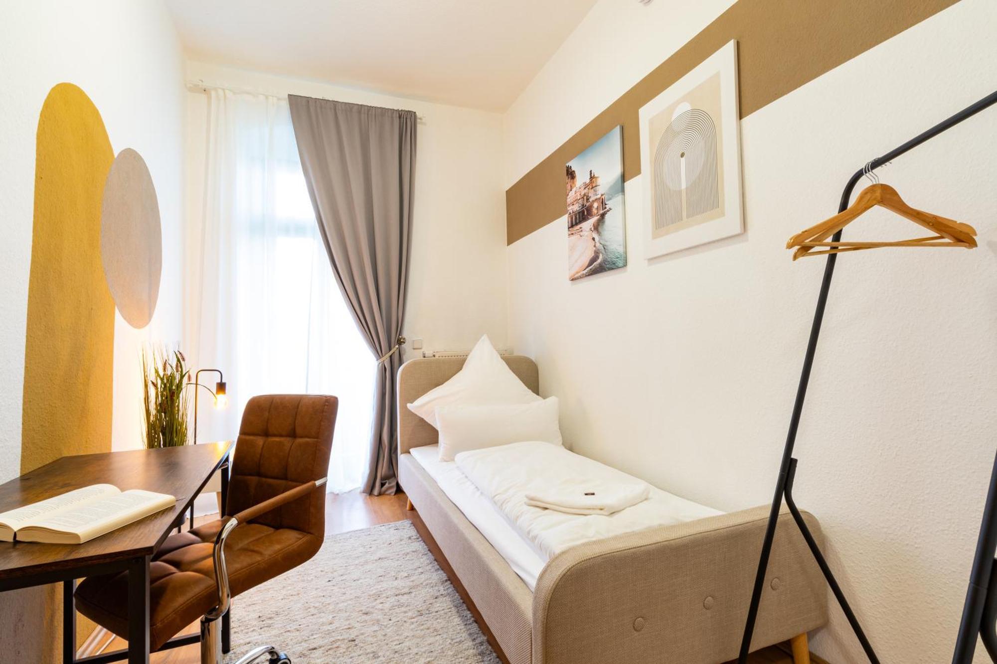 Stadtnatur Apartment Am Kuechwald - Mit Balkon, Streaming-Tv, Badewanne, Arbeitsplatz 켐니츠 외부 사진